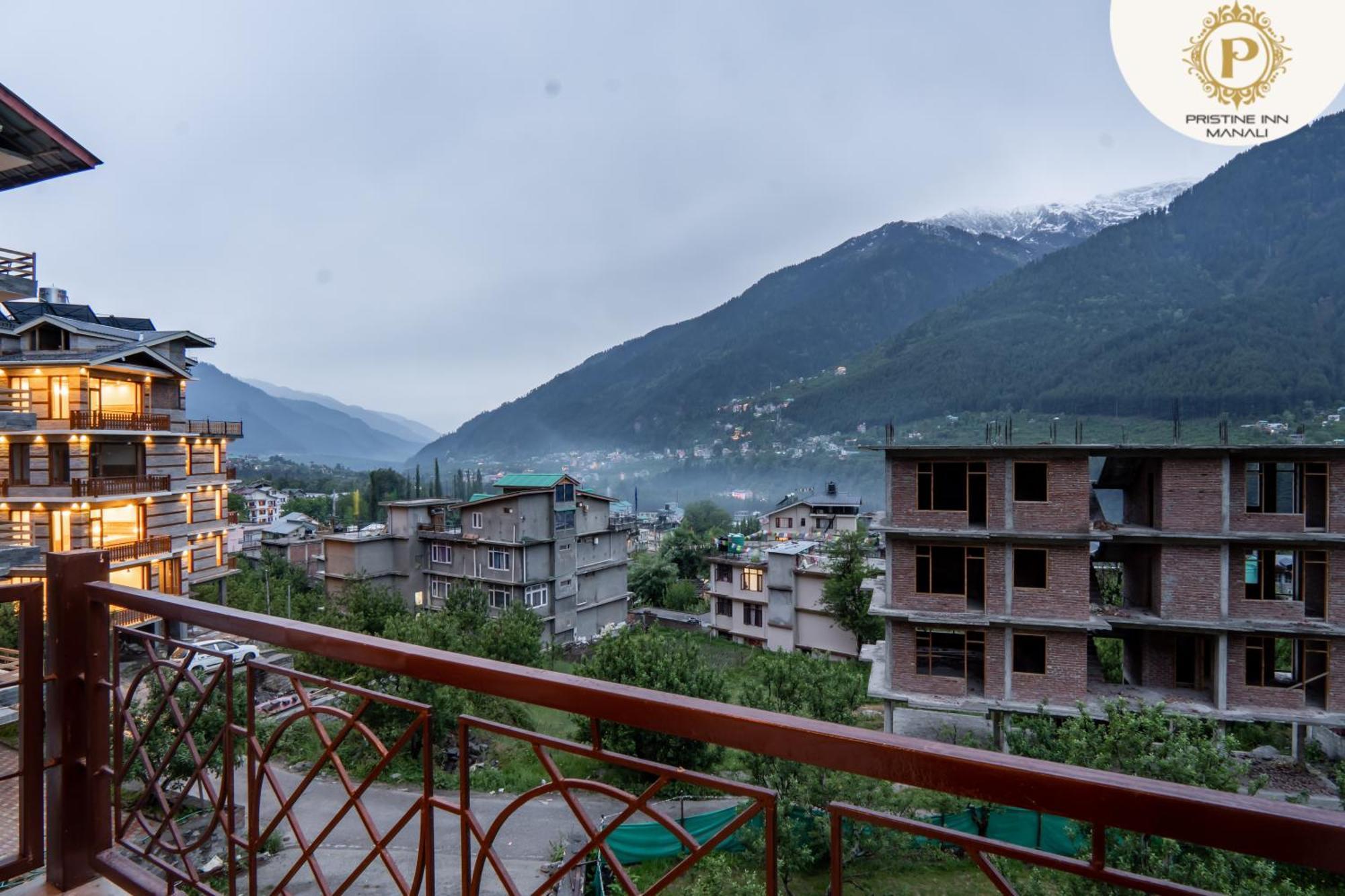 Pristine Inn Manali 외부 사진