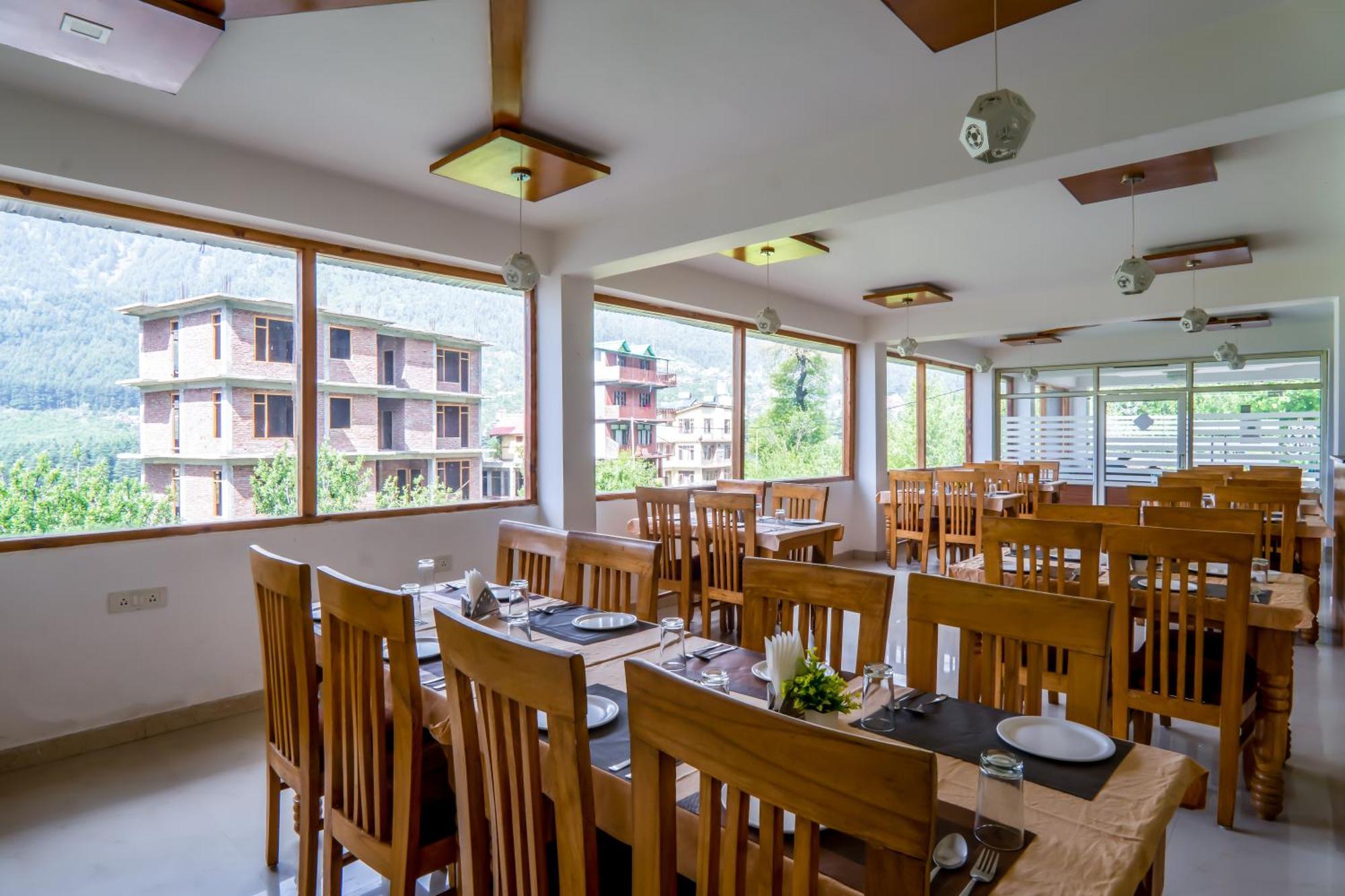 Pristine Inn Manali 외부 사진
